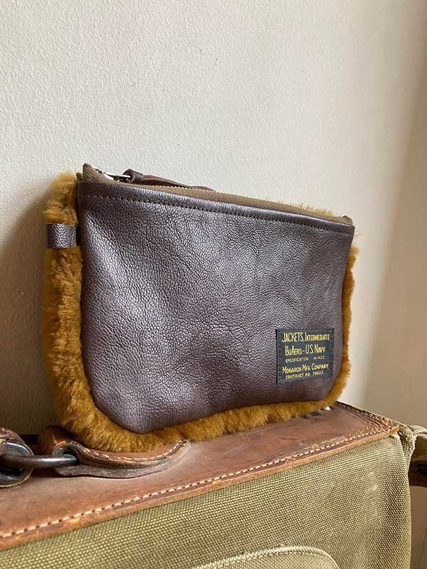 High Notch（ハイノッチ）】M-422 POUCH / SEAL BROWN x GOLD